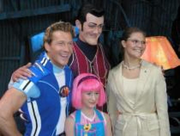 SSTBEKAJBGKEIDMVJGX - lazy town