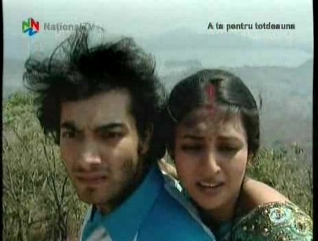 195_1_A_TA_PENTRU_TOTDEAUNA_SAGAR_SI_VIDYA_SUNT_UCISI.flv_000450566