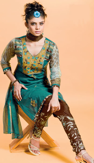 salwar kameez