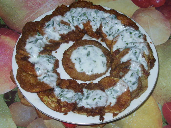 dovlecei pane cu mujdei de usturoi