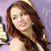 ..................frumushiksmarandutza !!!!!!!!!! - POZE CU MILEY SAU HANNAH COOL