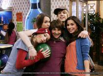 AWKQHHCVDIZNXOJIYWG - My favorite celebrities