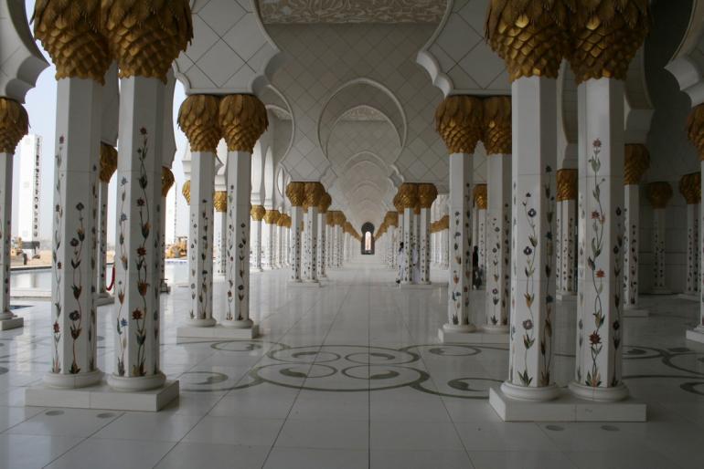  - UAE - Abu Dhabi Mosque