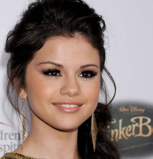 00 8 - selena gomez