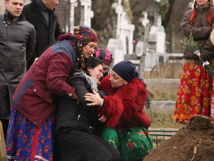 inmormantarebebelus6800