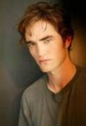 bcb1fe73ca5271f8 - robert pattinson