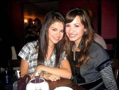 FKNVQQKBHLDYZEIFIPB - selena si demi