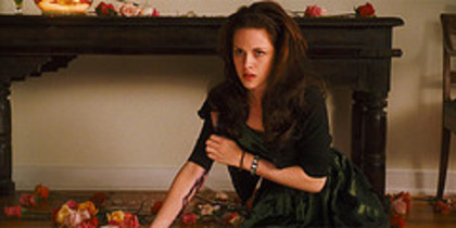 Bella at she's party - Twilight- New Moon- Eclipse- Breaking Dawn