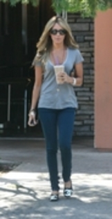 NGLXPLVXPQWBPCMQEIQ - ASHLEY TISDALE CANDIDS