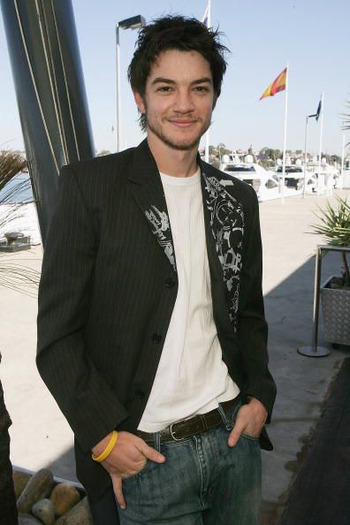 craig_c_mq_01 - H2o Just Add Water