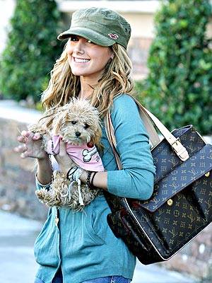 ashley_tisdale_300x400