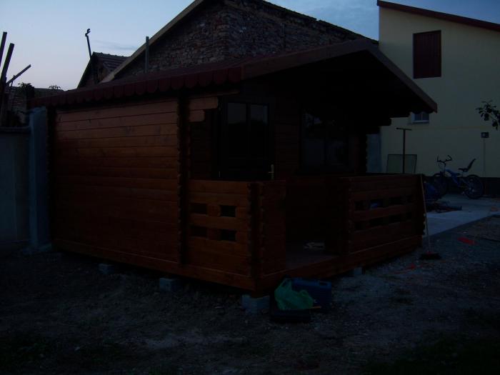 100_4257 - Case din lemn terase si altele pentru gradini