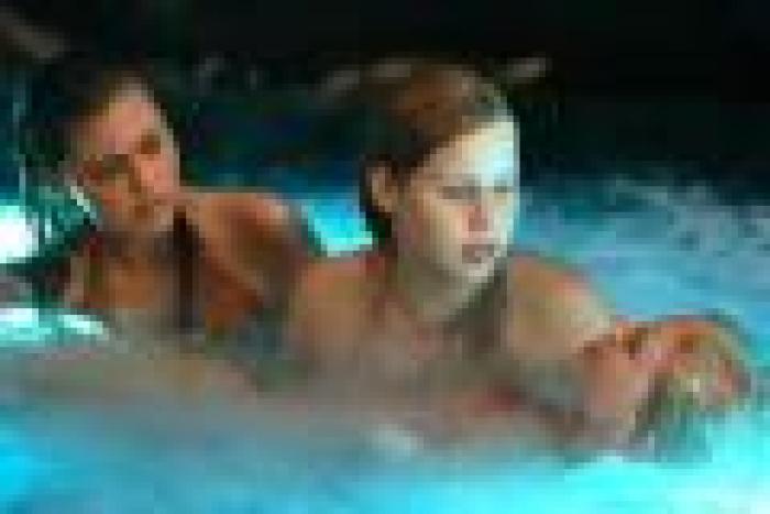 H2O_Just_Add_Water_1221997925_2006; Dupa ce Rikki a fost afectata de luna prima oara
