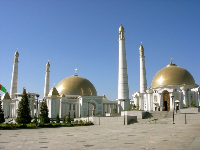 Kipchak Mosque in Ashgabat - Turkmenistan - Islamic Architecture Around the World