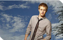 3369156118_bdd274a7b9_m - lucas grabeel