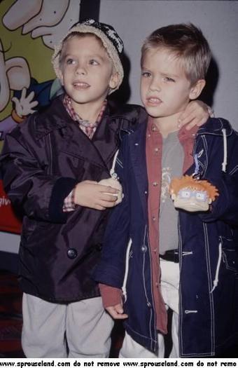 Dylan and Cole - Dylan and Cole Sprouse at events