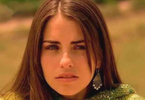 Asli_Tandogan_1251732290_3 - Poze DE PE BUZE LA INIMA