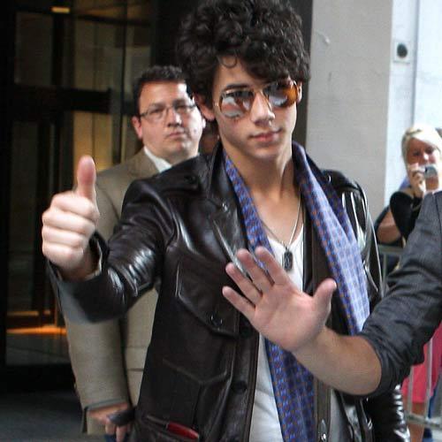 Nick_Jonas_1239894272_3