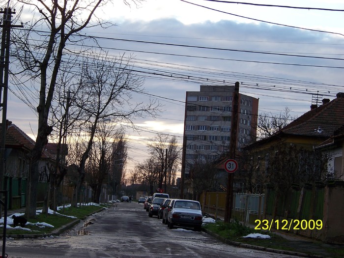100_7521