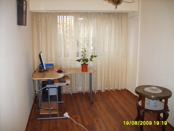S5002759 - Sinaia 23 08 2009