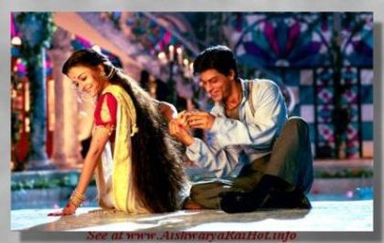 normal_Devdas_Movie_Aishwarya_Rai_Shah_Rukh_Khan_and_Madhuri_Dixit_Stills_17