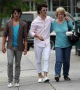 d9496f41ed2d0ce8 - kevin jonas