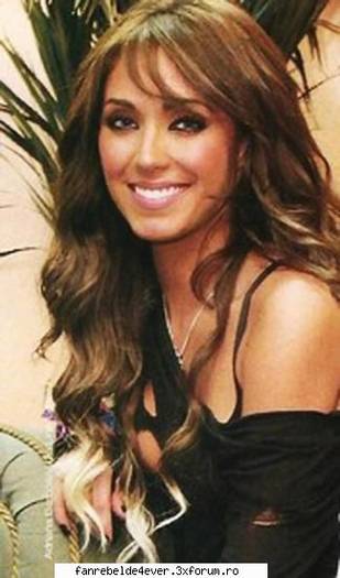 Anahi - Concurs 9