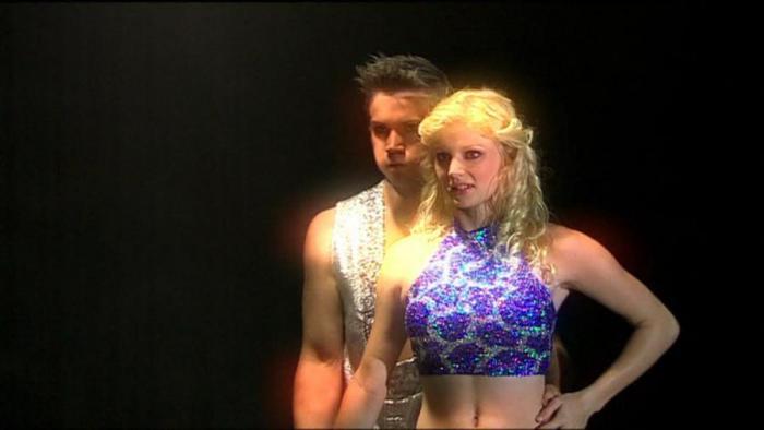 KNETCKFZUITDOXOYBJV - h2o in  realitate