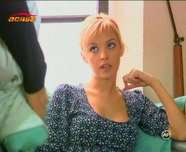 5705ec3c - Diana Dumitrescu In Razboiul Sexelor