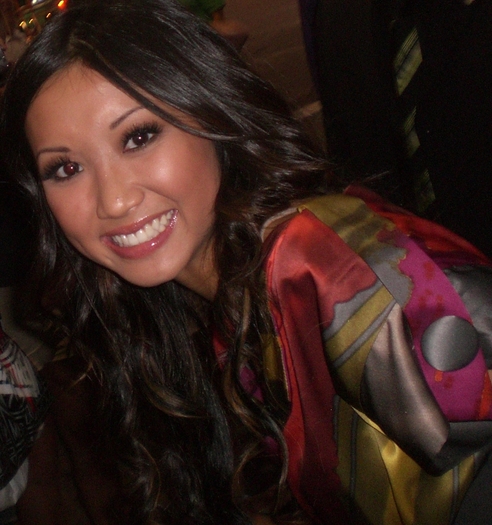 hui - Brenda Song