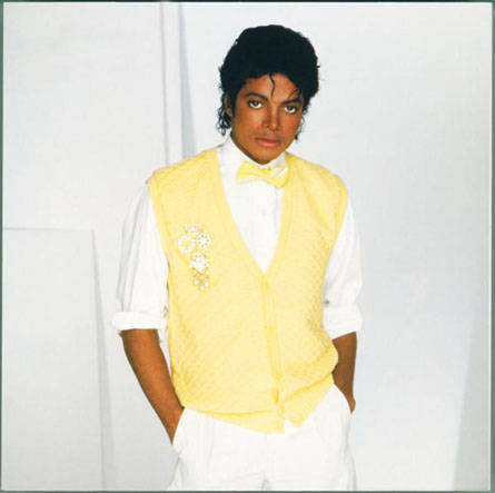 RKTRIIQPGPWOFHKZCYI - Poze Michael Jackson imbracat altfel decat in uniforme
