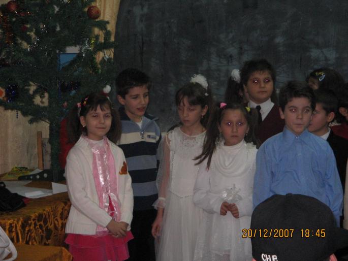 Serbare Craciun Clasa a II- B 2007 021