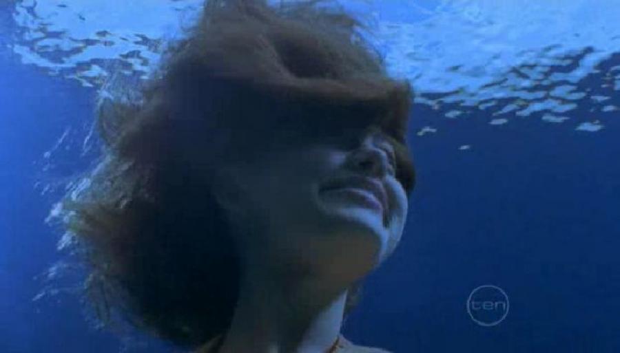 cleo in apa - H2OO in the ocean