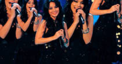 RCRTQZKBWWEVWPKSGOJ - vanessa si ashley