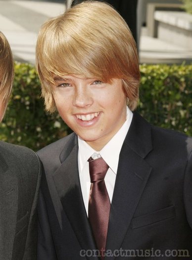  - cole and dylan sprouse