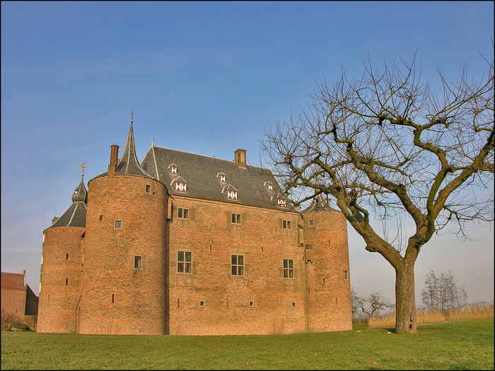 Ammersoyen Castle  - CASTELE