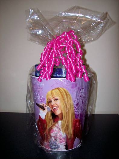 hm7final - aici sunt doar poze cu miley cyrus-hannah montana