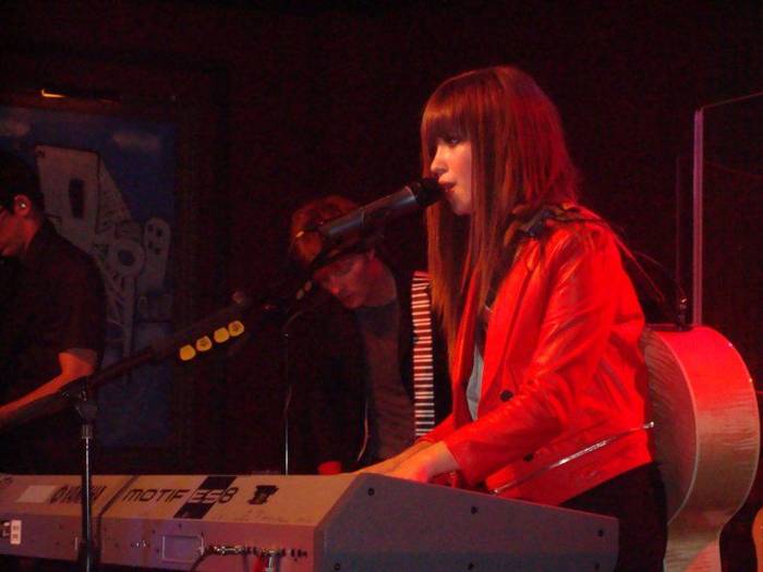 demilovato_net-houseofbluescleveland-0001 - demi lovato