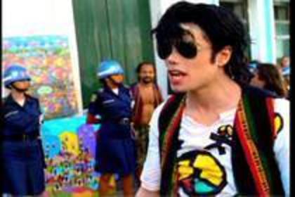 GJSQPAGKXZMYOULGGAX - michael jackson