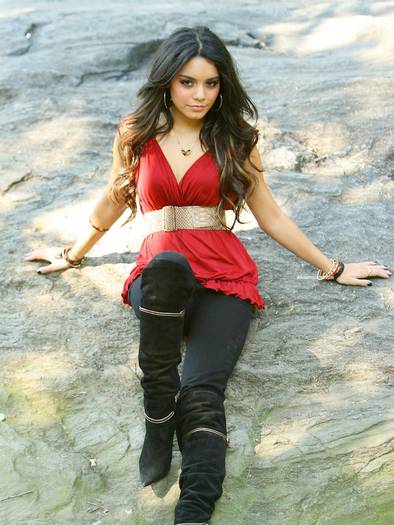 _vanessa hudgens__159 - vanessa hudgens