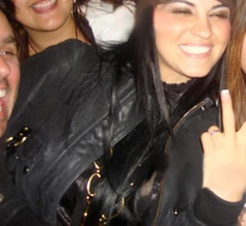 5169_1110442360980_1224507124_30349096_6314598_n - Maite Peroni-pics NEW
