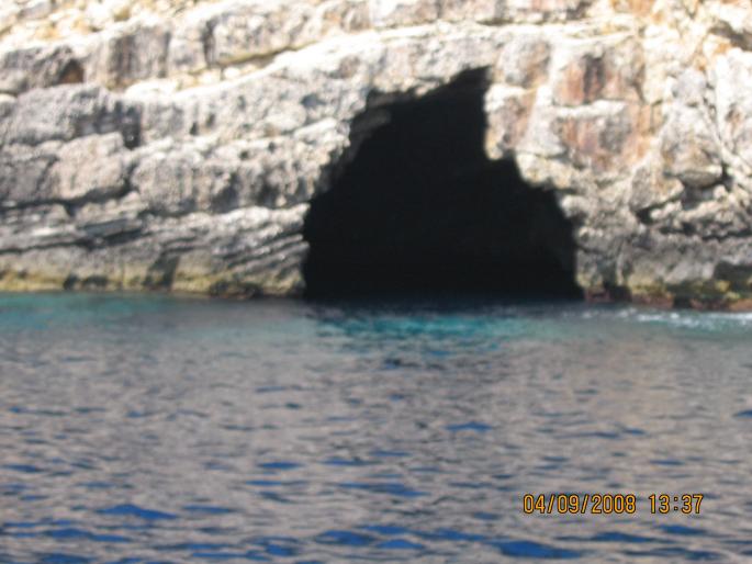 IMG_0165; plecarea de la pesterile albastre
