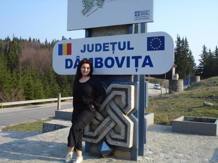 In drum spre munte, de Florii !!