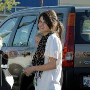 KLXAGOADYWZDZMPZSQG - poze cu Selena Gomez