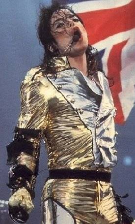 gold-uk-flag[1]