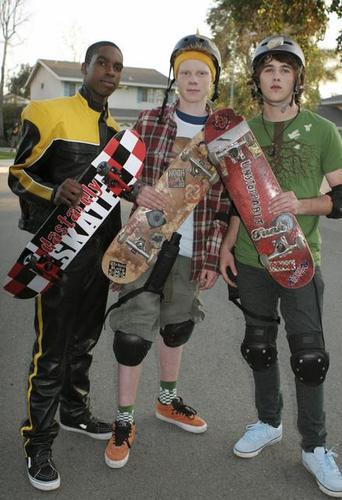 zeke_and_luther_skateboard - Zeke and Luther