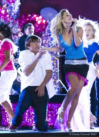 Sharpay sing and dance