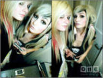 th10_emo_girls