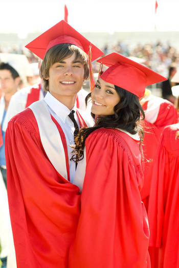 vanessaannehudgens_net-hsm3stills030 - high school musical