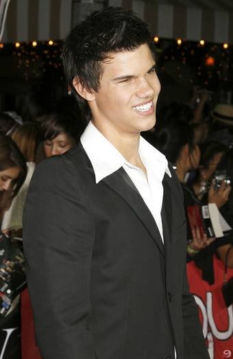 hgmf - Taylor Lautner